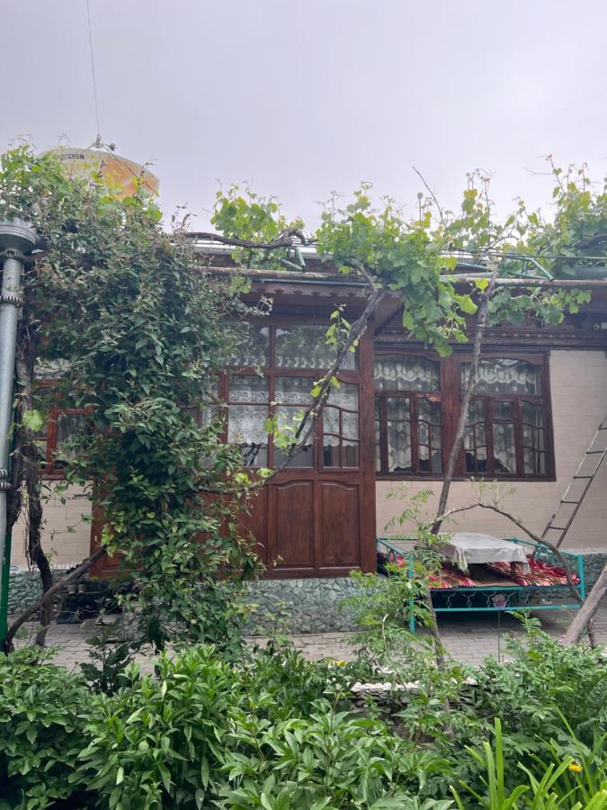 Lovely Home For You Osh Luaran gambar