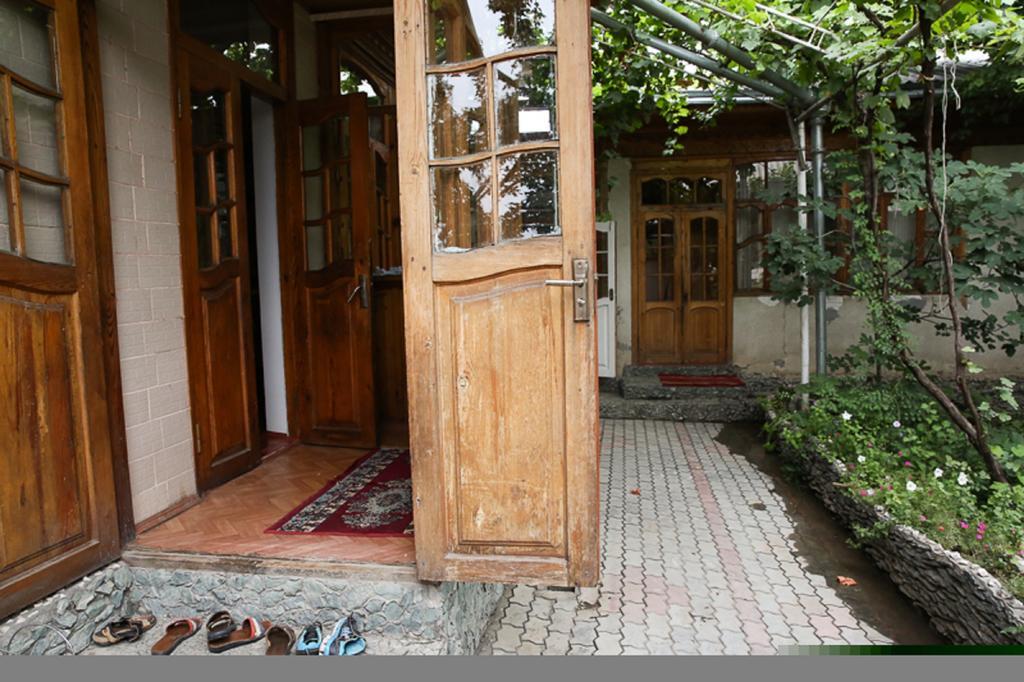 Lovely Home For You Osh Luaran gambar